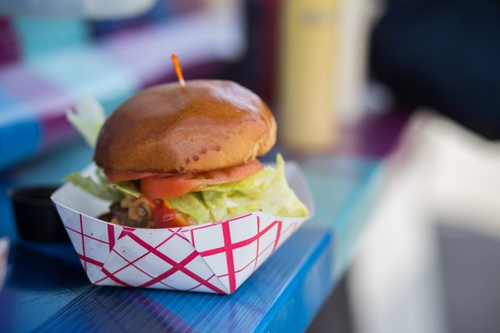 Comment ouvrir un food truck : guide pratique pour les débutants